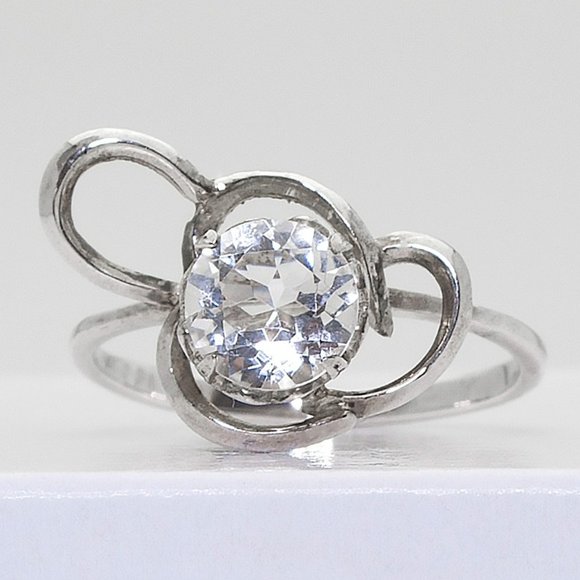 Vintage Rock Crystal Ring, Real Sterling Silver Fancy Cocktail Ring, Size 7.25 - Picture 3 of 9